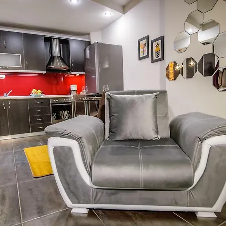 One Of A Kind Luxury In Center Near Helexpo Selanik