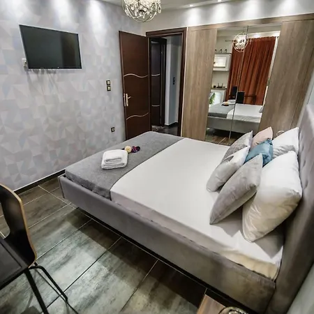 One Of A Kind Luxury In Center Near Helexpo