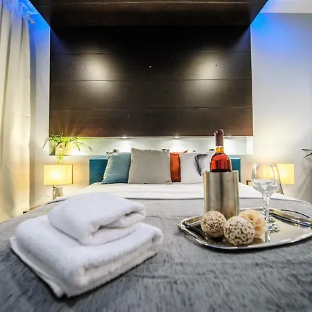 One Of A Kind Luxury In Center Near Helexpo Appartement